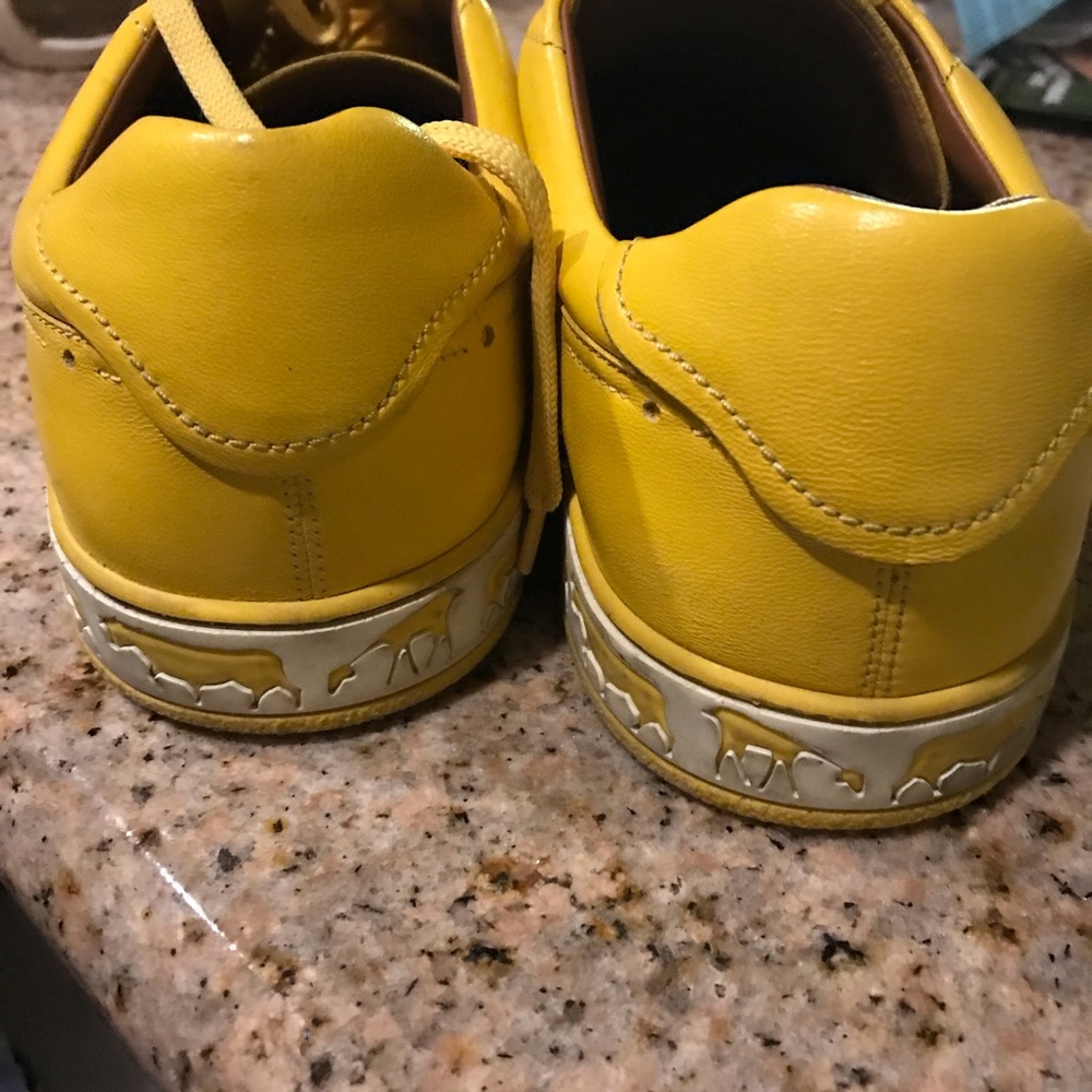 Bally - Picture 8 of 12